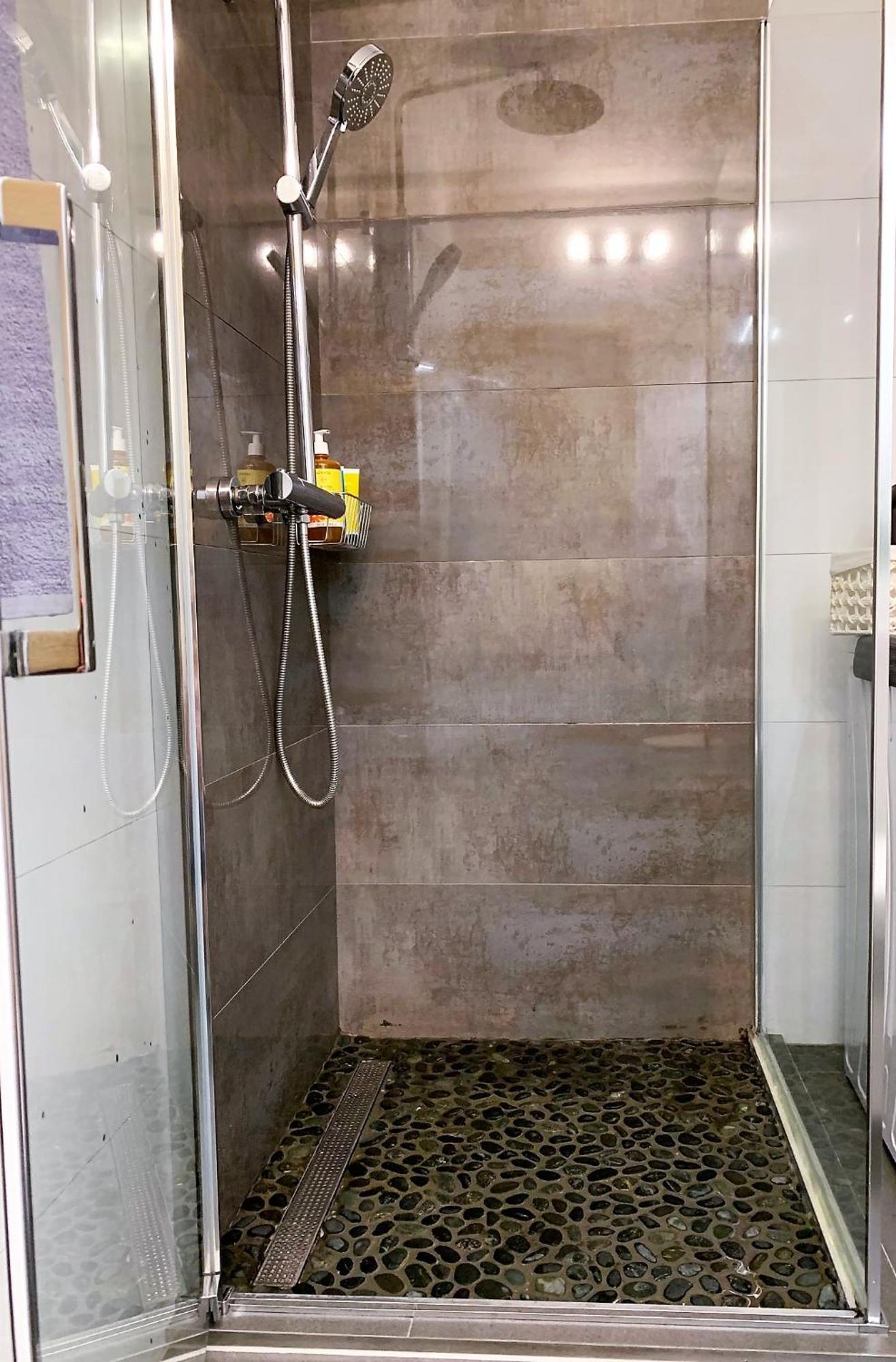 Mm Split Apartment - 5 Min By Car To The Beach & City Center - Free Public Parking ภายนอก รูปภาพ